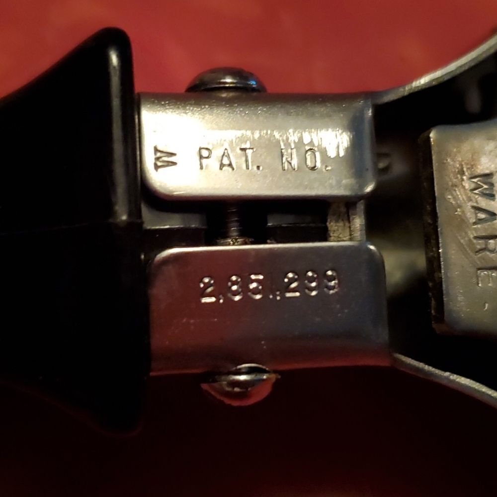 Vintage Corning Ware Twist Lock Handle - Picture 7 of 8